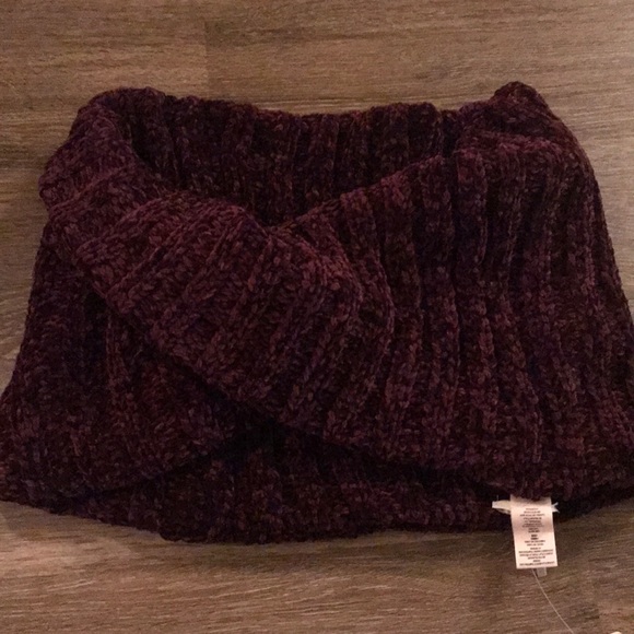 Free People • love bug chenille cowl - Picture 6 of 6